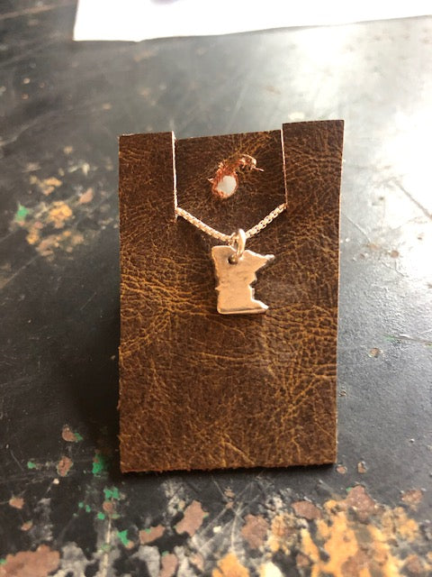 She has such a good shape!  The sweet little Minnesota necklace